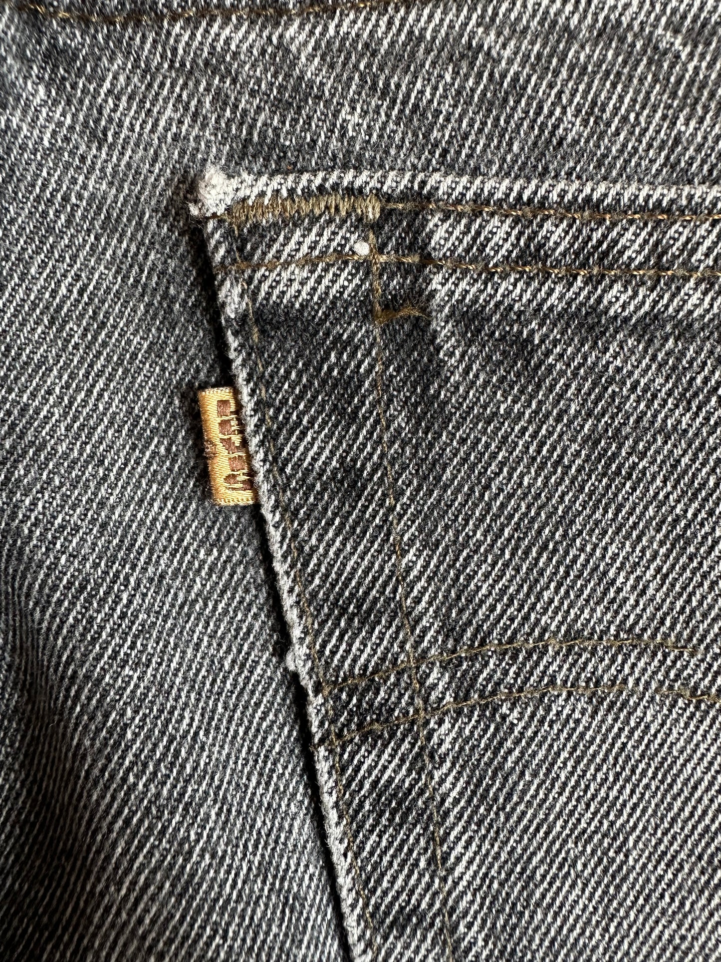 90's Gold Tab Levi's 545 Washed Black