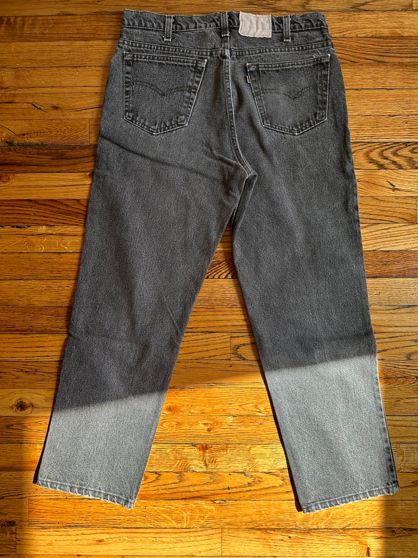 90's Gold Tab Levi's 545 Washed Black