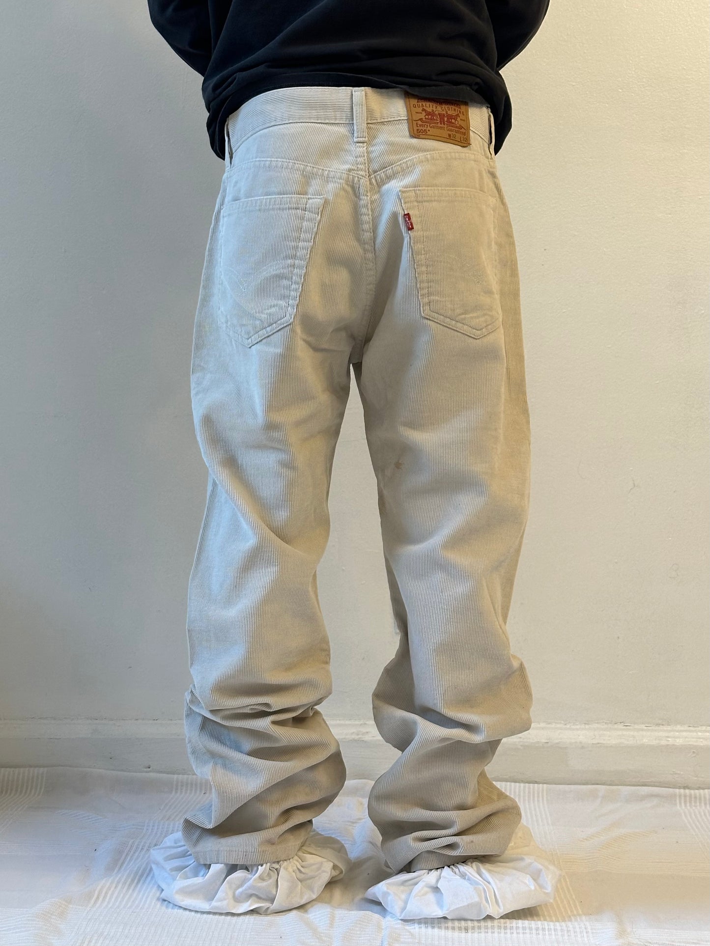 Levi’s 505 Coduroy Pants